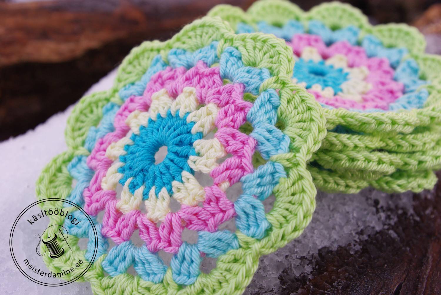 heegeldatud tassialused 2